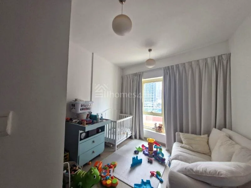 2 Bedroom + Maid/ Large Unit/ Rented63988563048449112