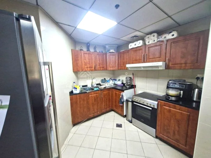 2 Bedroom + Maid/ Large Unit/ Rented63988563048449113