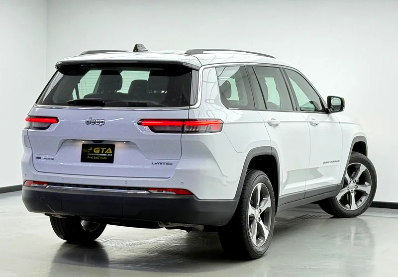 2023 Jeep Grand Cherokee L Limited, Jeep warranty and service package, full Jeep service history, GCC63398605079555113