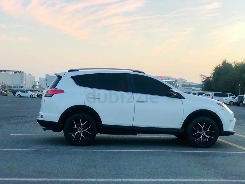For sale Toyota Rav-4 2018 model63401306183681112