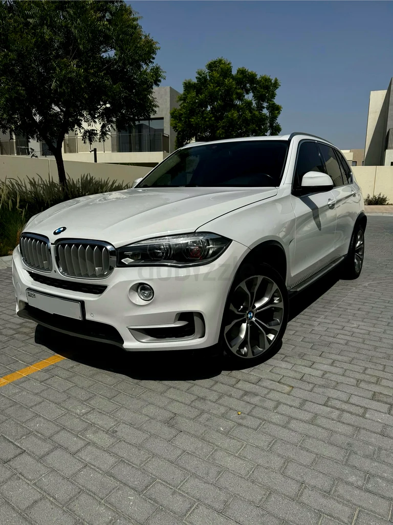 بيع بي إم دبليو المحبوبة  
بي إم دبليو X5 xDrive50i | 2014 | خيار كامل | خليجي | سيدة تستخدمها63406212816001111