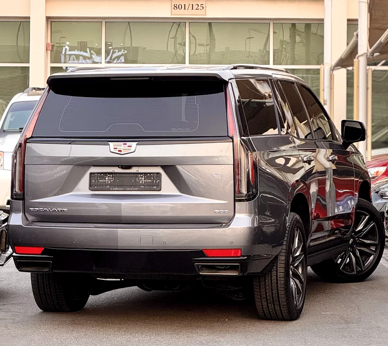 2021 Cadillac Escalade Sport Platinum GCC in Agency Condition63398489644290114