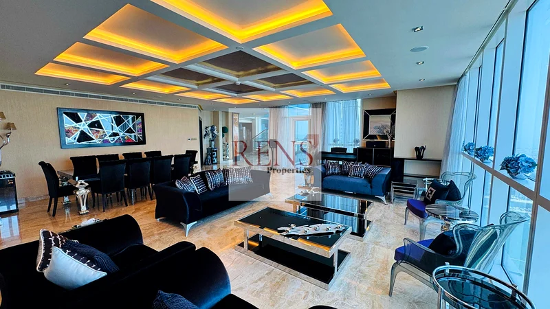 Ultra Luxury | Private Pool and Elevator | Vacant63775818292865110