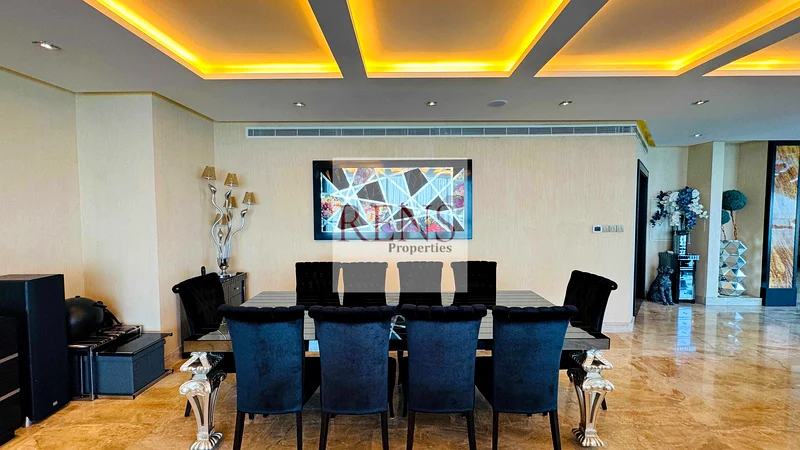 Ultra Luxury | Private Pool and Elevator | Vacant63775818292865114