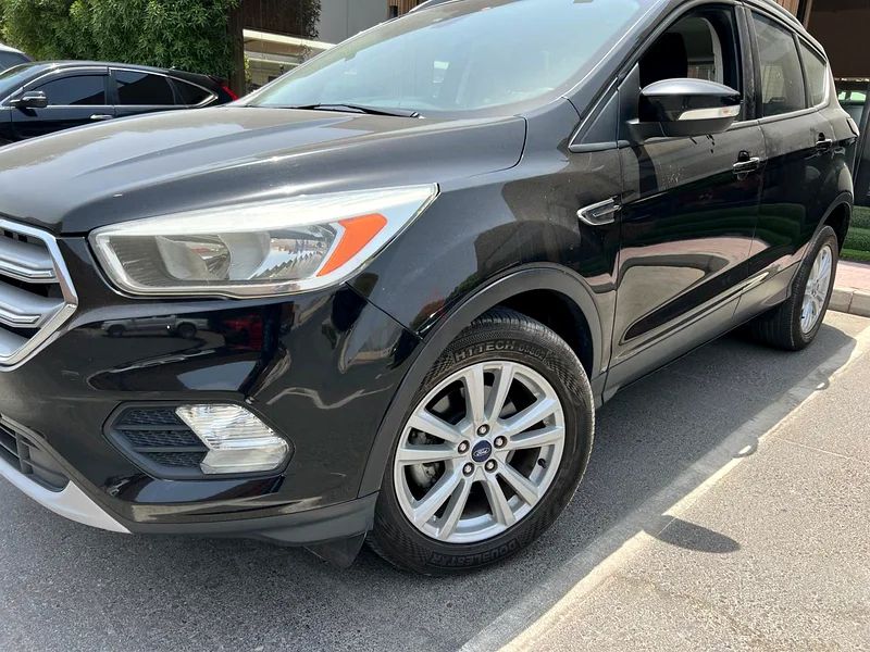 FORD ESCAPE SE, GCC SPECIFICATION, FULLY AUTOMATIC, CRUISE CONTROL, ALLOY WHEELS, PARKING SENSORS, ETC.633998769237791127