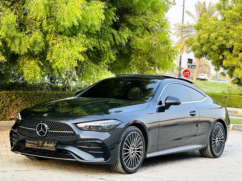 Mercedes-Benz CLE 200, accident-free, under warranty63403707122435114
