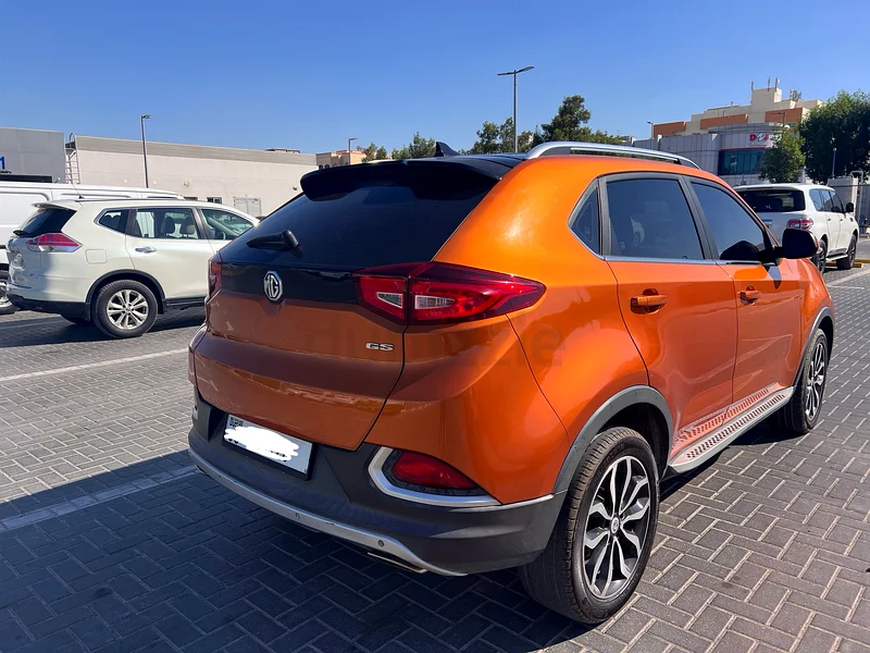 Dubai63398491848834111