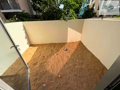 Big Garden !! Spacious studio on ground floor in up-town