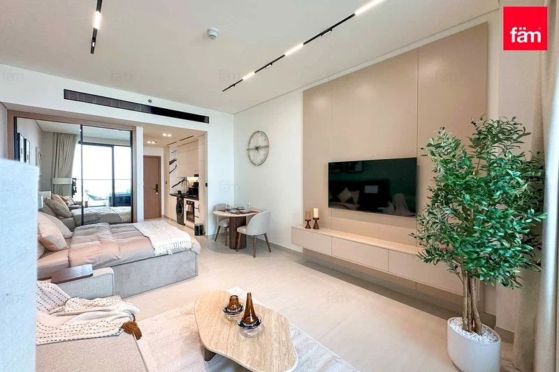 Canal View |  Prime Location | High End63793904423043110