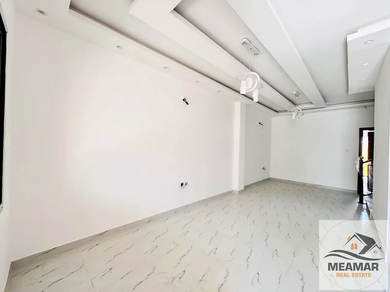 Villa for sale in Al Zahia, Ajman, 160 square meters, building area 2606 feet63882823486594112