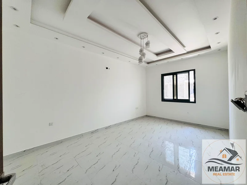 Villa for sale in Al Zahia, Ajman, 160 square meters, building area 2606 feet63882823486594114