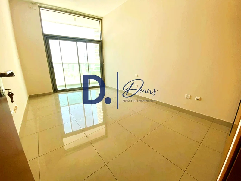 Spacious 3BHK+M |Ready To Move | Sea View63844678823937113