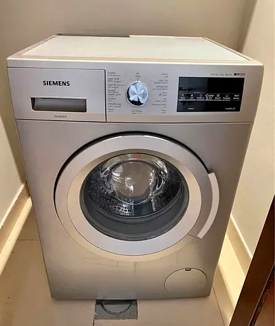 Siemens iQ500 9KG Washing Machine