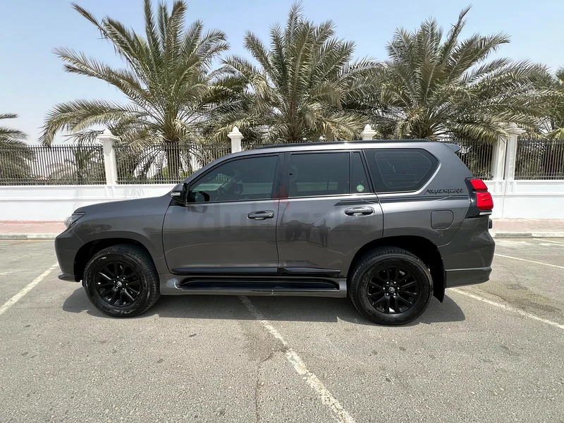 تويوتا برادو VXR63399952202754114