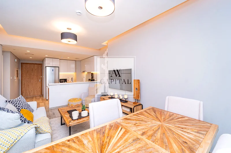 Stunning | Spacious | High Floor | Available Now63798615375106114