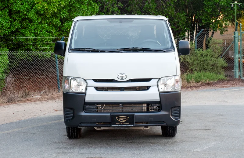 2021 Toyota Hiace | Std-Roof Delivery Van | GCC Specs | Ref#T2458663401317596035114