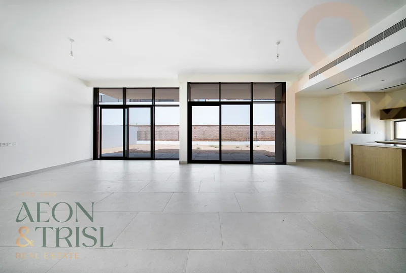 5 Bedroom | Tilal Al Furjan | Direct Pool Views63762905577091112