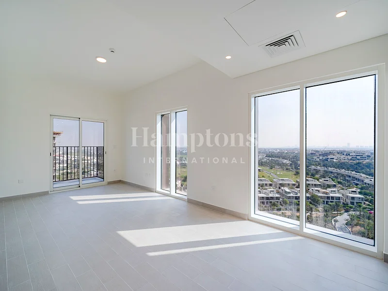 Golf And Pool View | Exclusive | Rented | Corner64044326462210113