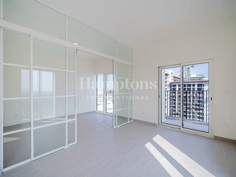 Golf And Pool View | Exclusive | Rented | Corner64044326462210114