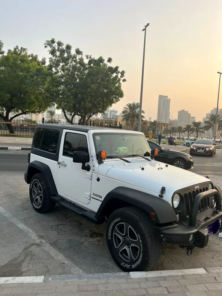 جيب رانجلر سبورت 201563398597047426111