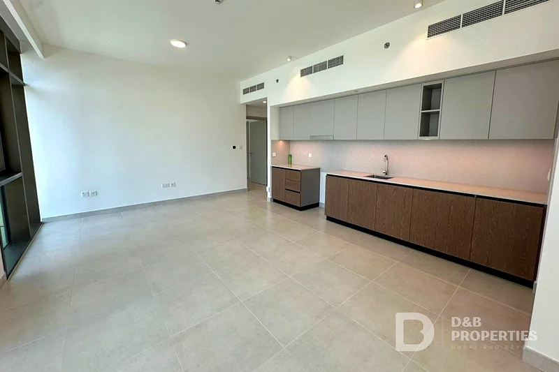 Lower Floor | Corner Unit | Unfurnished64026863241857114