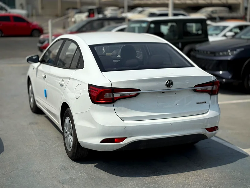 Standard 1.5L Petrol MT 2025 Export Price @ 28,000 AED63397395306115113