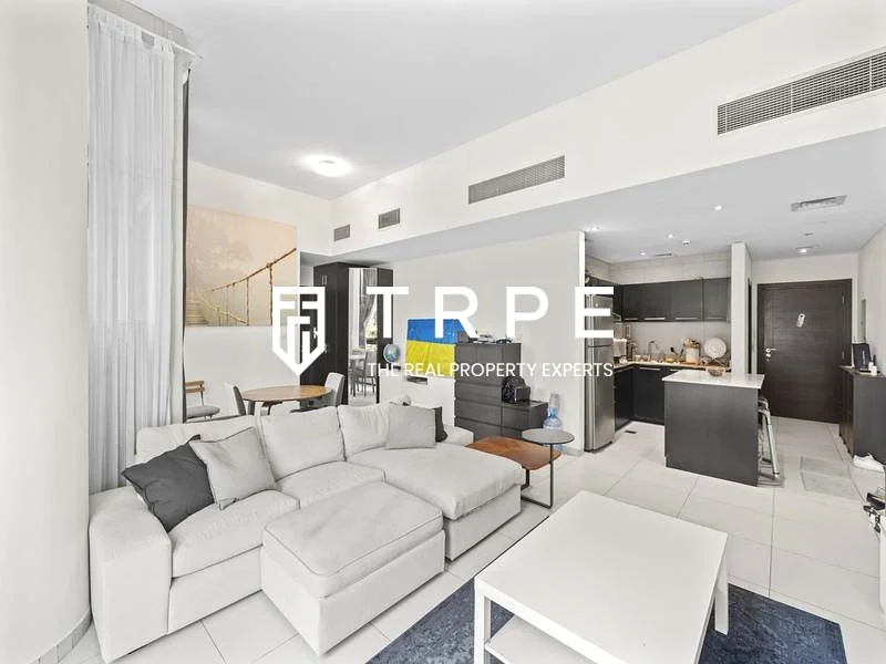 استثمار رائع | مفروش بالكامل | واسع64036191565954112