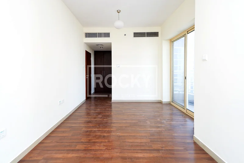 مطبخ مغلق | مع خادمات | مؤجر |63988445700993113
