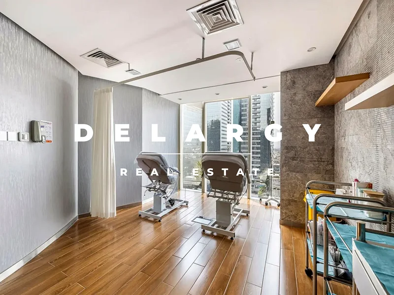 Vacant | Pristine Location | Easy Metro Access63826174612609111