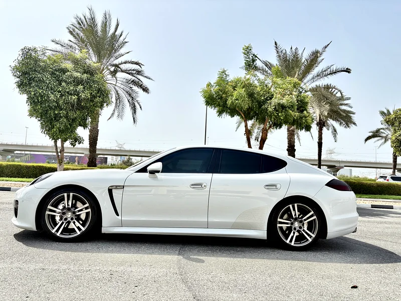 PORSCHE PANAMERA S / 2013 / GCC / AGENCY MAINTAINED / 2 KEYS / ORIGINAL PAINT63398656752642113