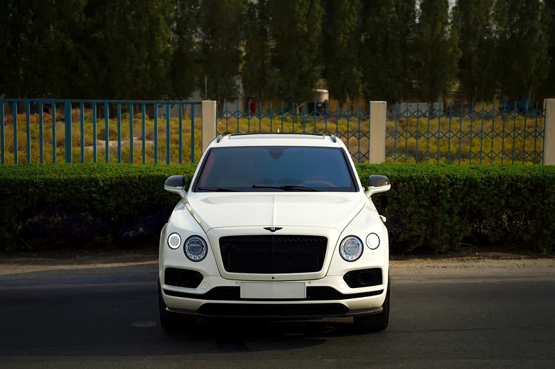 2018 BENTAYGA W12 إصدار الكربون / دول مجلس التعاون الخليجي / بدون طلاء63398527318017113