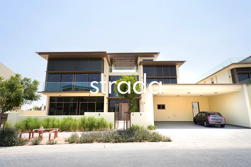 One Of A Kind | Amazing Views | Handed Over64042800214147113