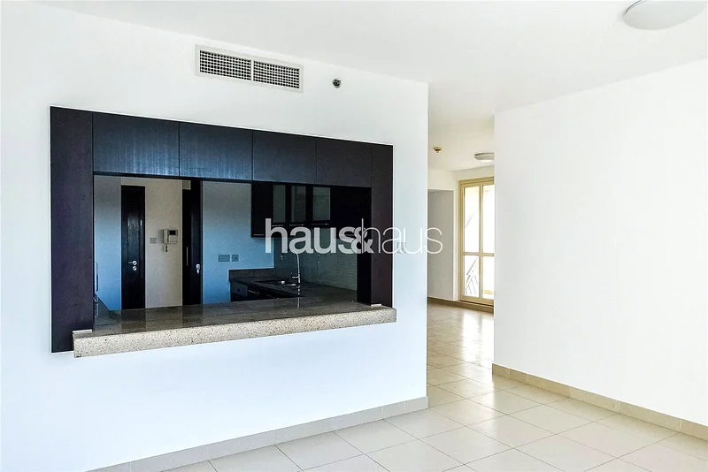 Exclusive | Bright 2 Bed | Golf + Lake View63921492819843112