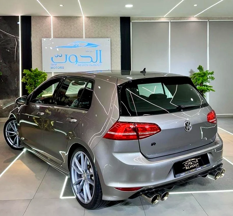 LOVELY VOLKSWAGEN GOLF R || GCC || FULL OPTIONS || AMAZING CAR || LIKE NEW63232619015554113