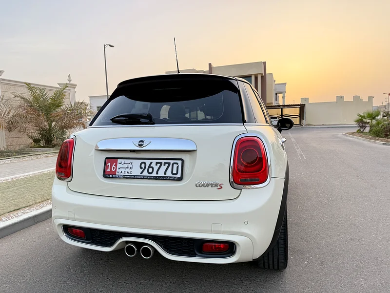 Mini Countryman S, Gulf model 2018, full agency paint, inspection required, no accidents or repainting.63398524125827114