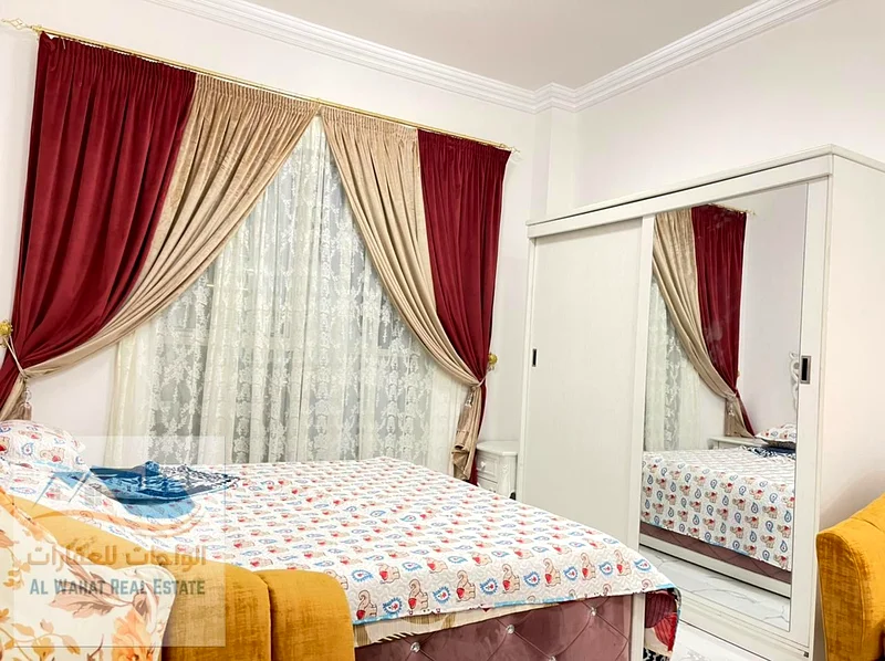 Available now for monthly rent – a furnished studio with an open view of the lake and the city! Second tenant – a spacious studio with ultra deluxe fi63811564872707114