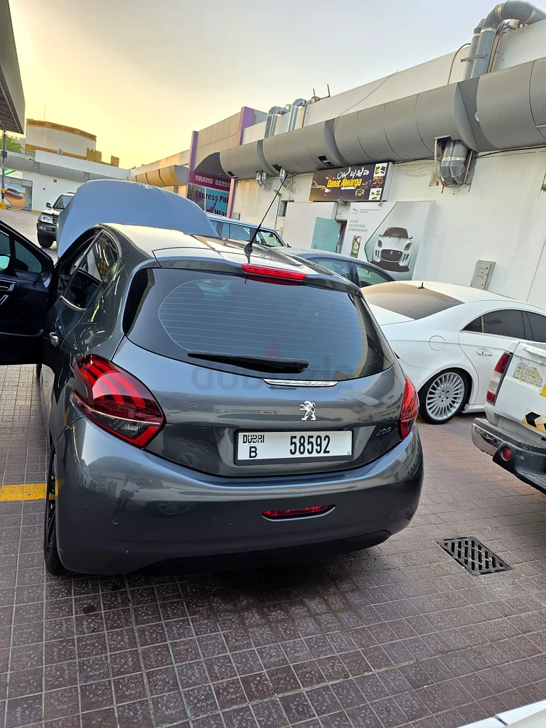 clean car . second owrner63398485837057114