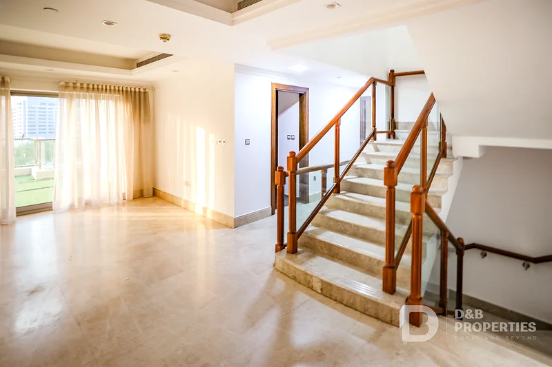 Terrace with Great View | Prime Location | Vacant63793188071937111