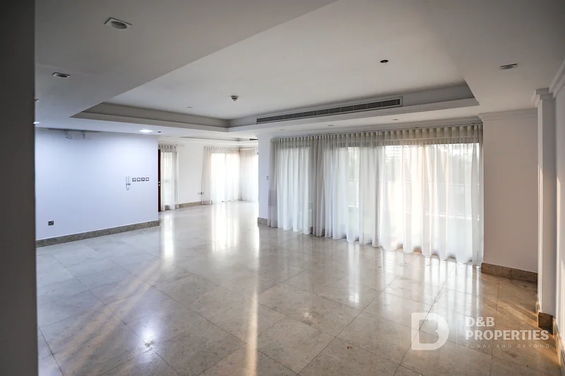 Terrace with Great View | Prime Location | Vacant63793188071937112