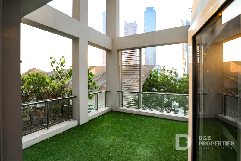 Terrace with Great View | Prime Location | Vacant63793188071937113