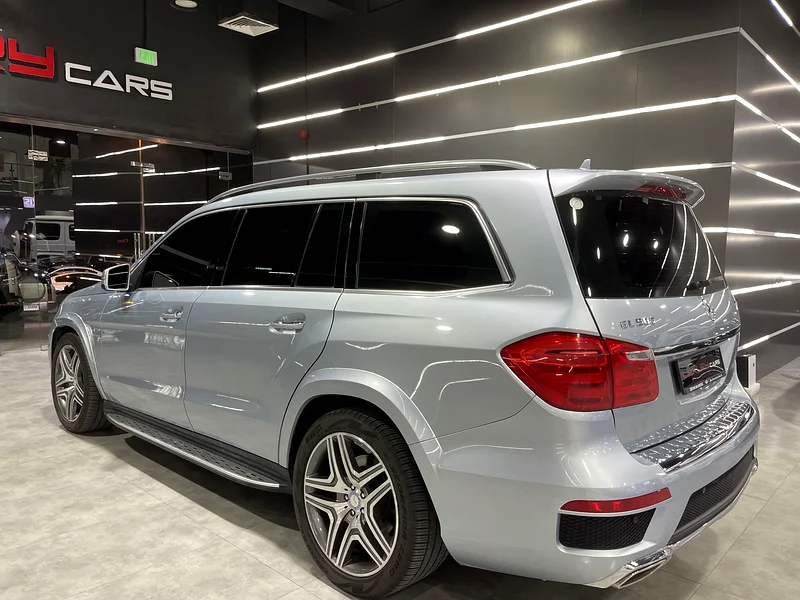 Mercedes Gl 500 Model 2015 Gcc very Clean Car First Owner63403706013825114