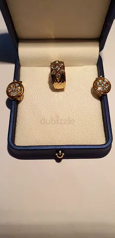 18K GOLD  VERY NICE HIGH QUALITY SIBERIAN DIAMOND SET ... EARRINGS-7.0 GR,DIAMOND 14-PS -0.9 CARAT..