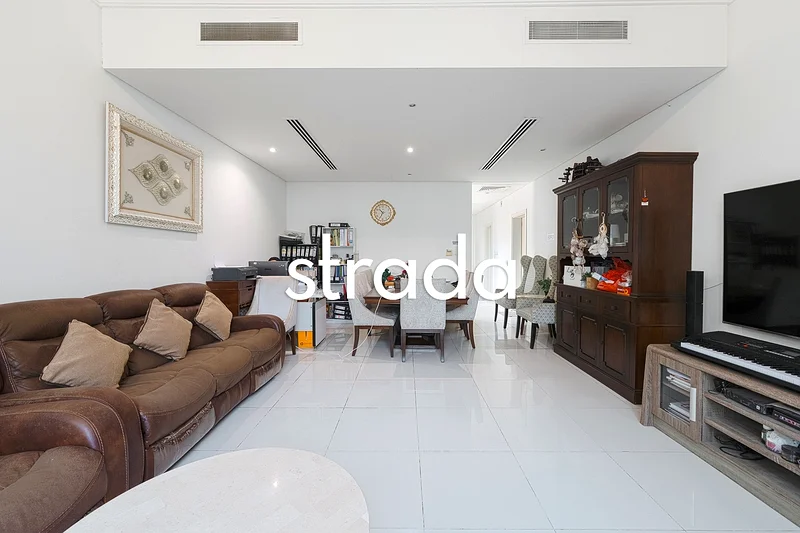 Exclusive | Standalone | Vacant on Transfer63971138233729114