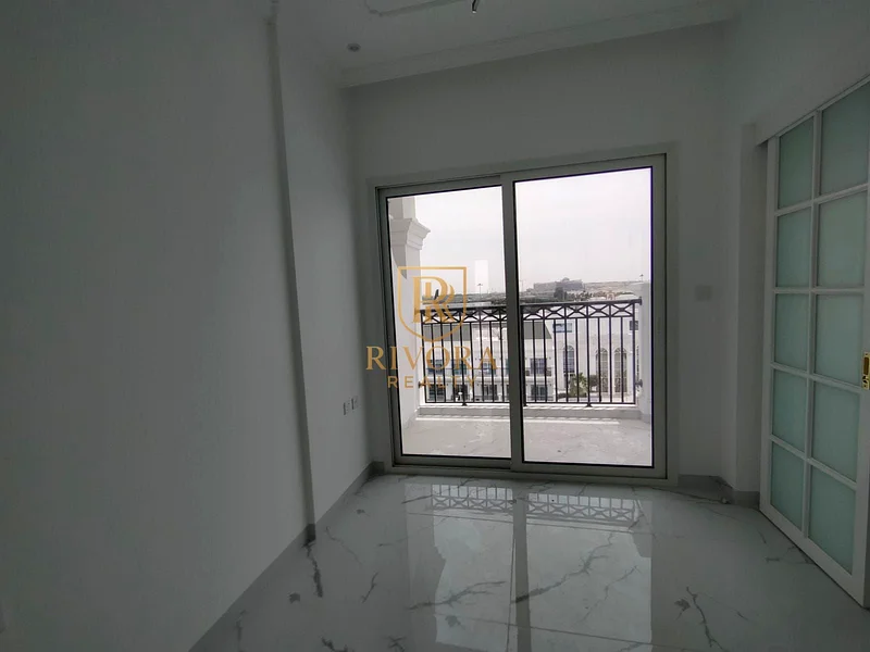 1 بHK مع شرفة - بدون تبريد مركزي63766164008962112