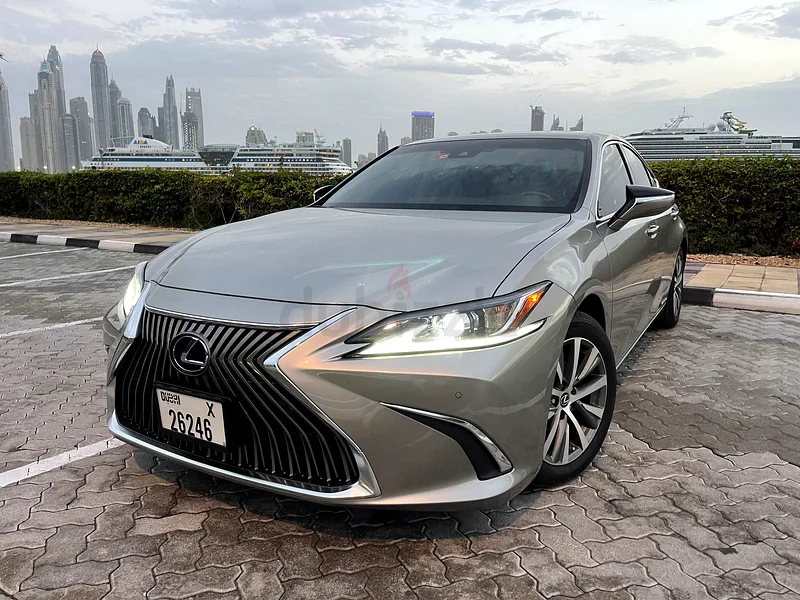 LEXUS ES300H/HYBRID/PERFECT CONDITION63398647126018111