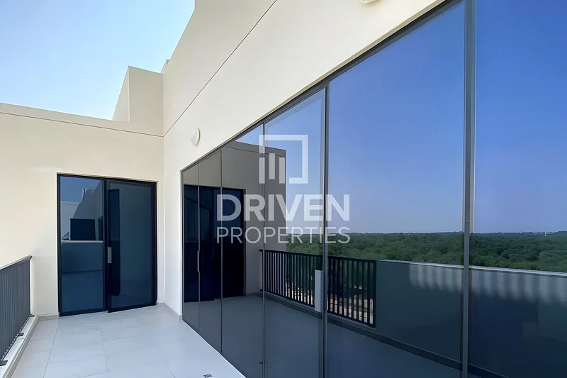 Stunning Park View | Huge Unit | Unique Layout63921937035011113
