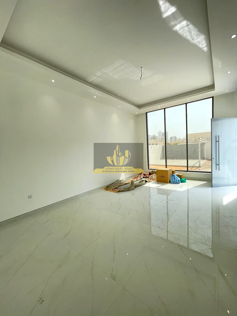 فيلا للإيجار في البرشا 3 غرف نوم رئيسية63743216629250112