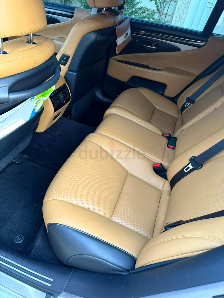 Lexus LS 460 201663398644615426112
