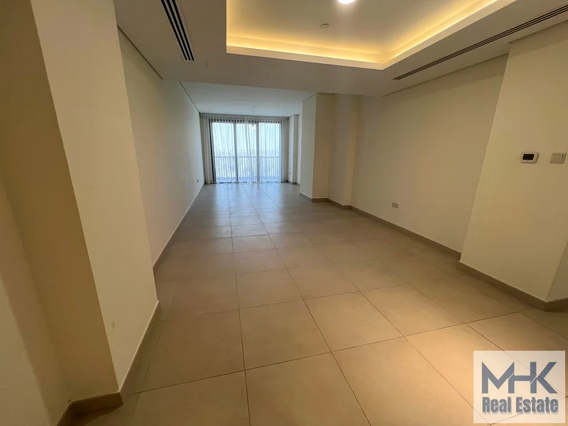 مشرف بارك شقة فارغة مكونة من 3 غرف نوم + غرفة خادمة في مجتمع نسيم ميرديف هيلز63921940246659112