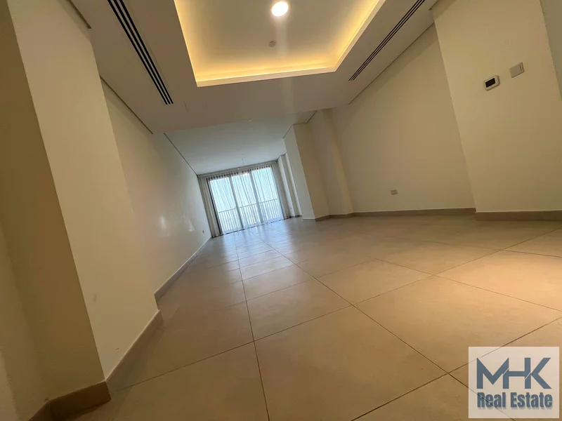 مشرف بارك شقة فارغة مكونة من 3 غرف نوم + غرفة خادمة في مجتمع نسيم ميرديف هيلز63921940246659113